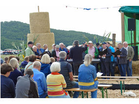 Ökumenischer Gottesdienst auf den Naumburger Feldtagen (© Karl-Franz Thiede)